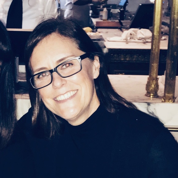 Meet your Posher, Jeanenne - Picture 1 of 1